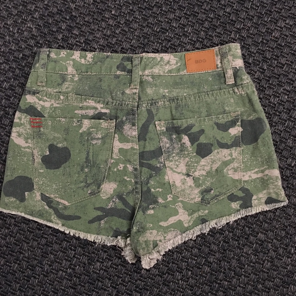 BDG High Rise Shorts - Picture 3 of 5